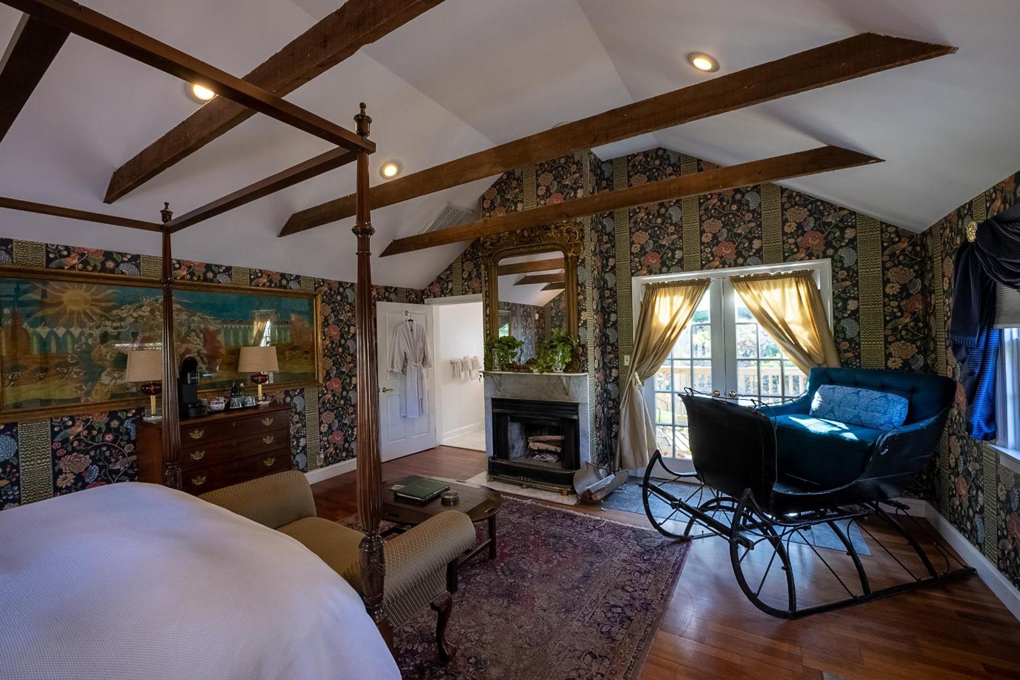 Antrim 1844 Hotel Taneytown Екстериор снимка