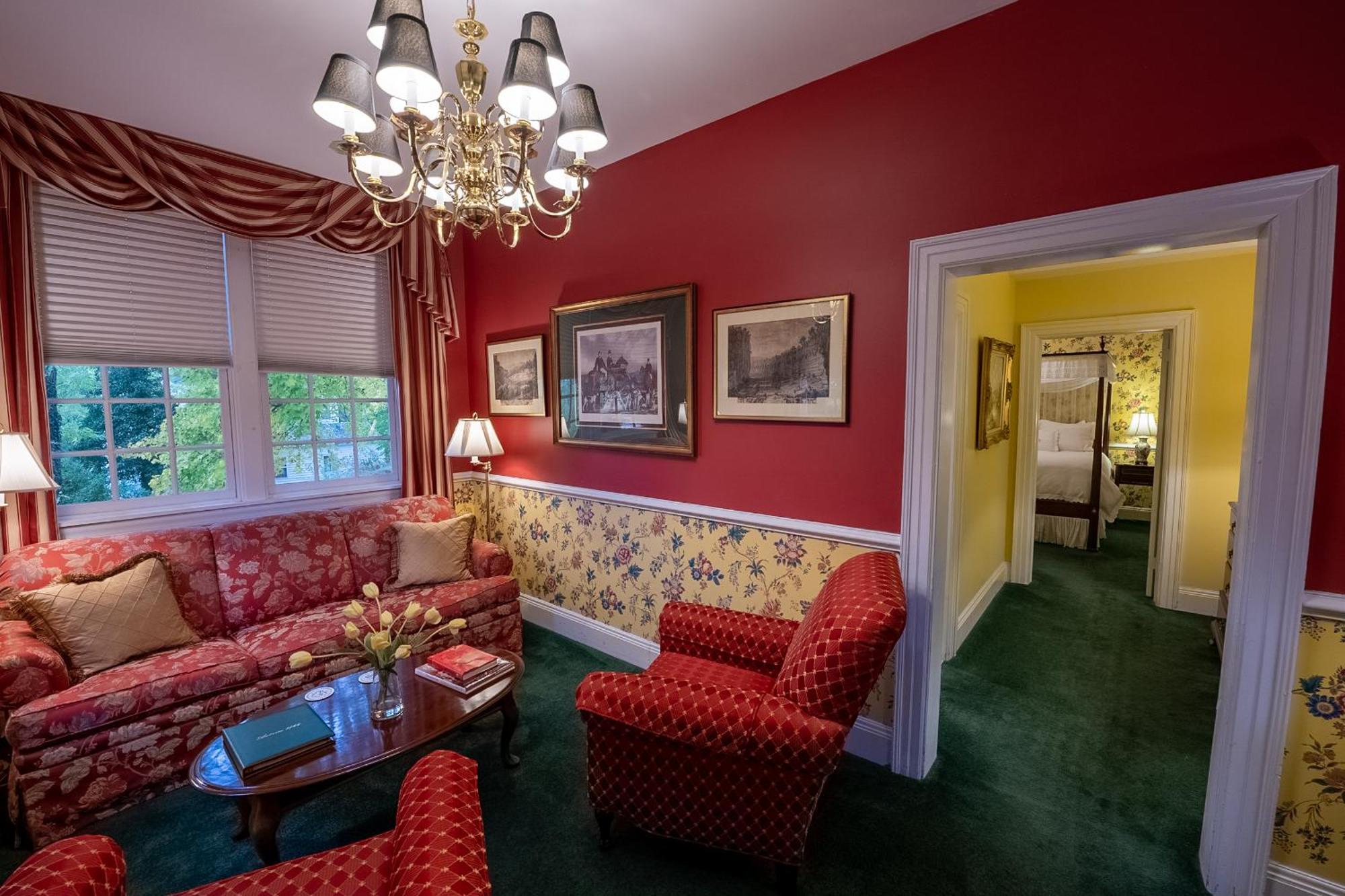 Antrim 1844 Hotel Taneytown Екстериор снимка
