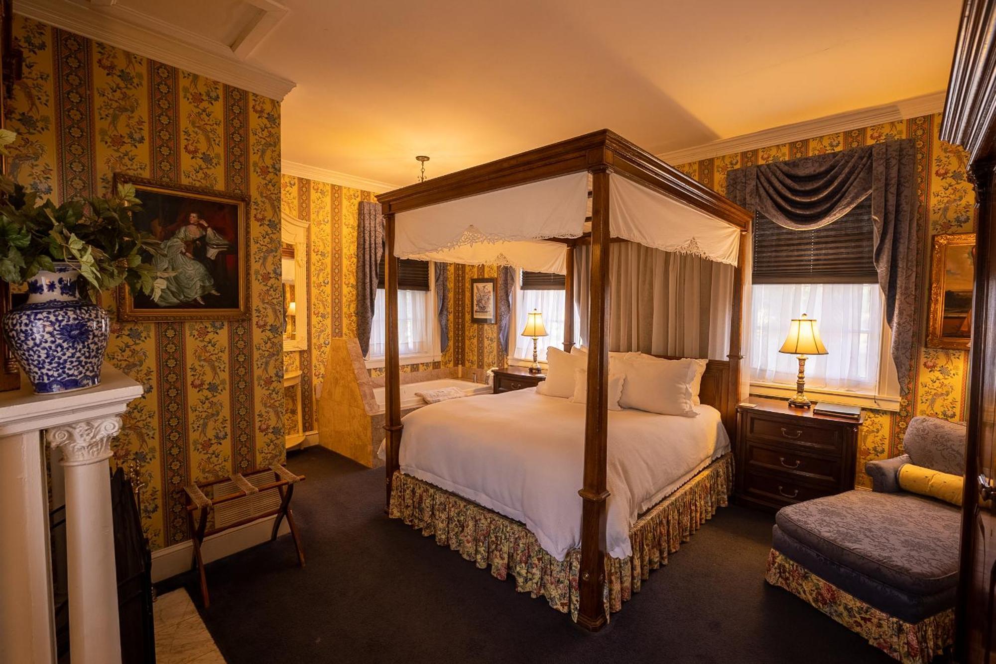Antrim 1844 Hotel Taneytown Екстериор снимка