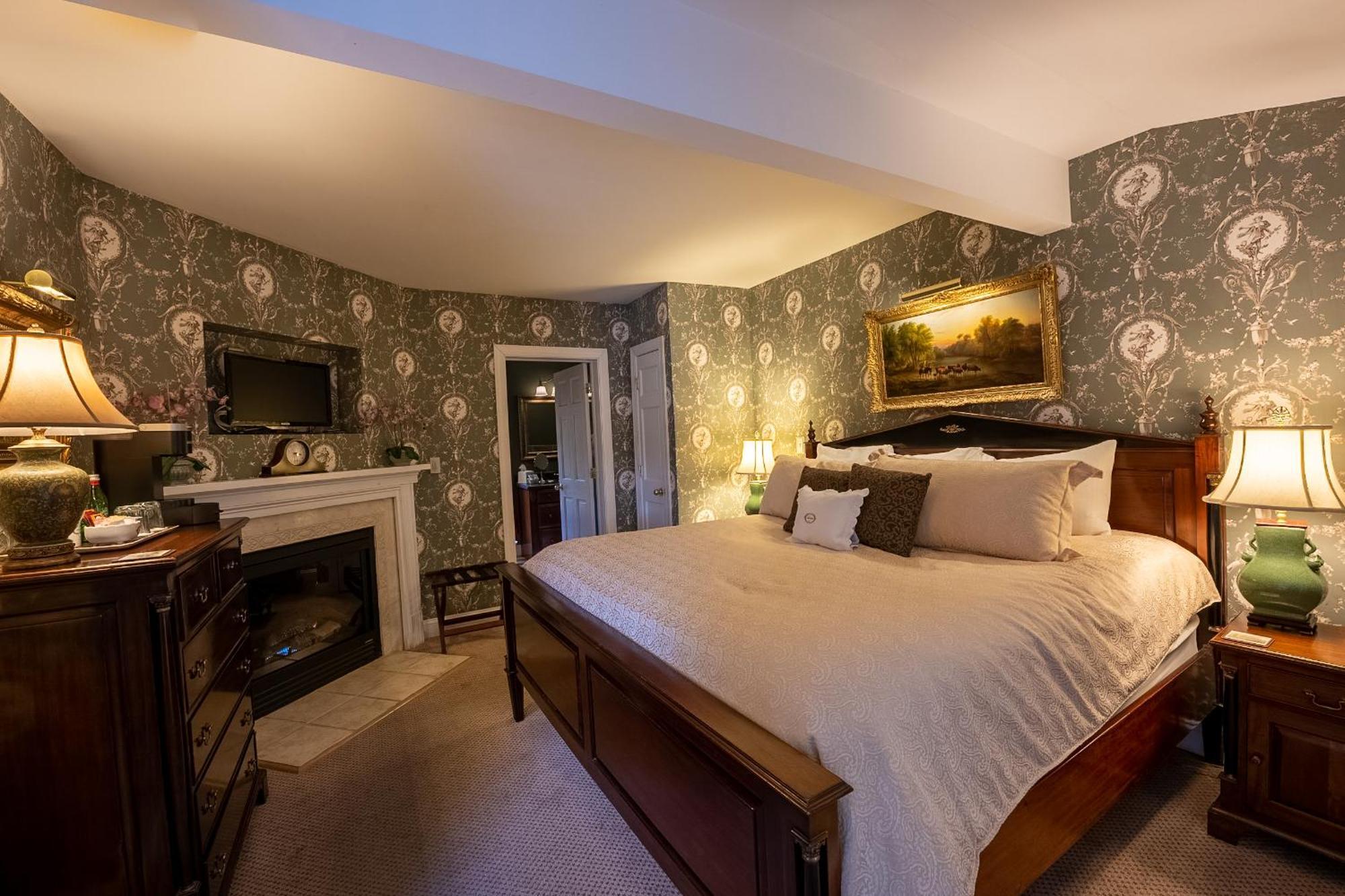 Antrim 1844 Hotel Taneytown Екстериор снимка