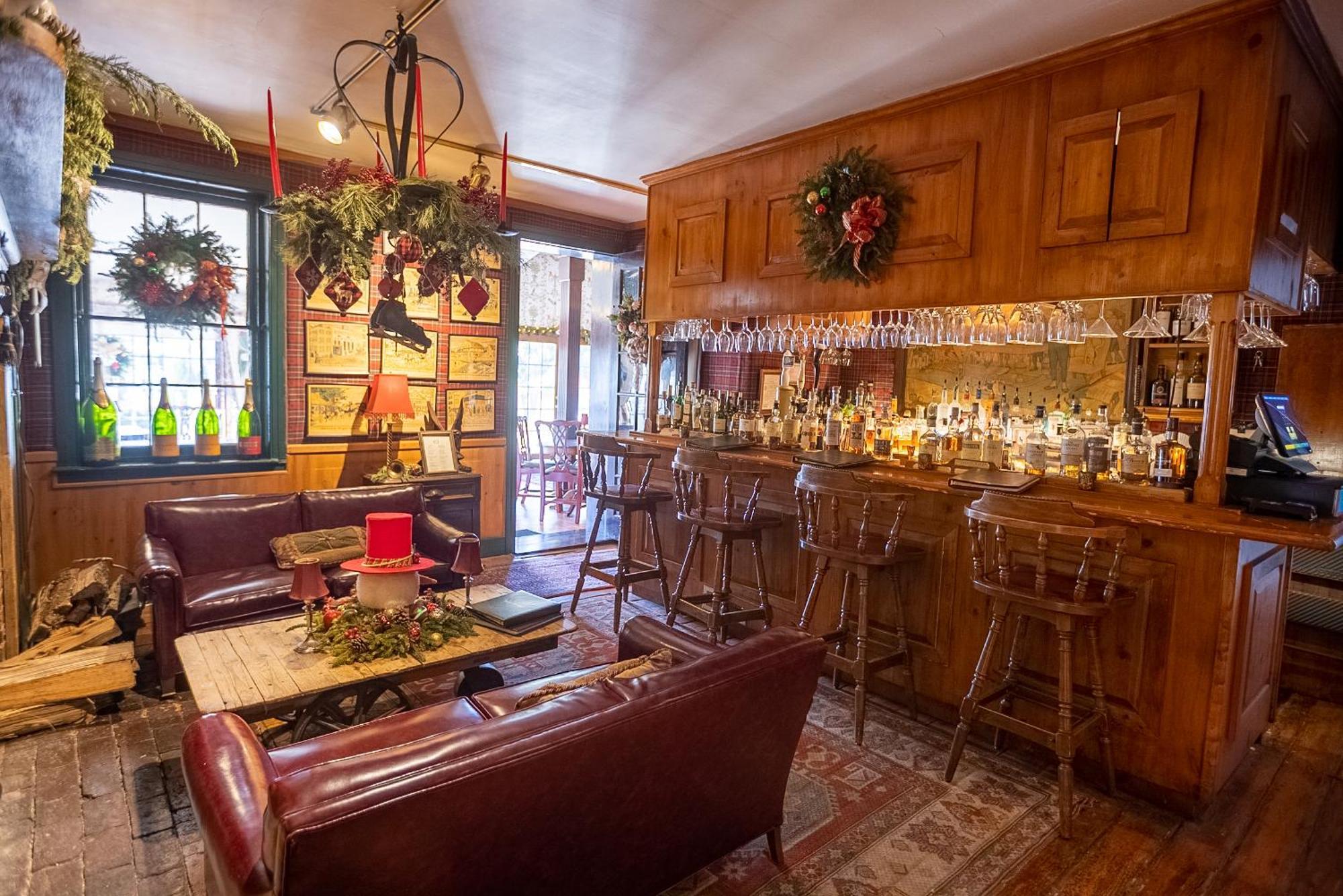 Antrim 1844 Hotel Taneytown Екстериор снимка